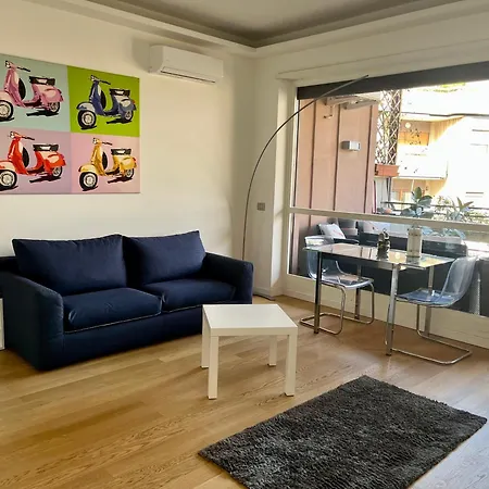 Moderno Bilocale Con Terrazzo *