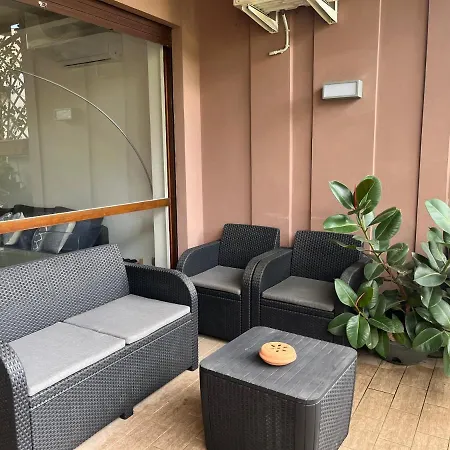 Apartment Moderno Bilocale Con Terrazzo