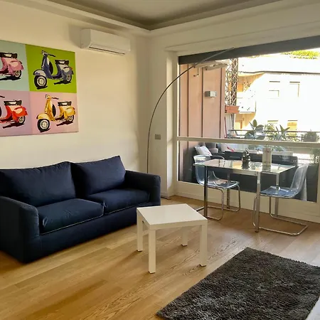 Moderno Bilocale Con Terrazzo Apartment *