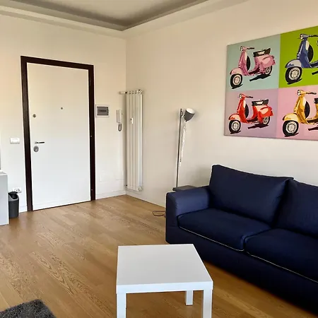 Moderno Bilocale Con Terrazzo דירה *