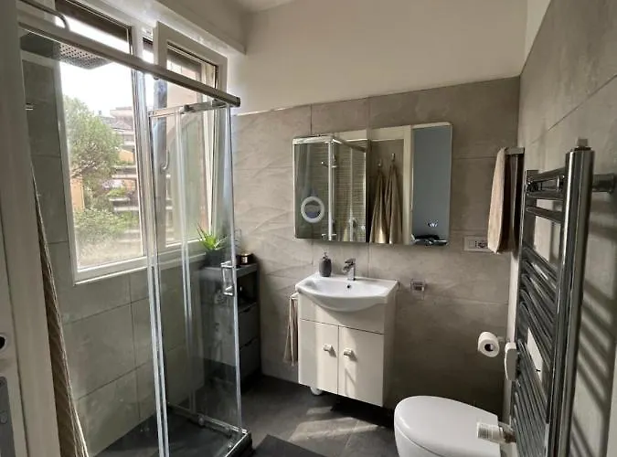 דירה Moderno Bilocale Con Terrazzo רומא